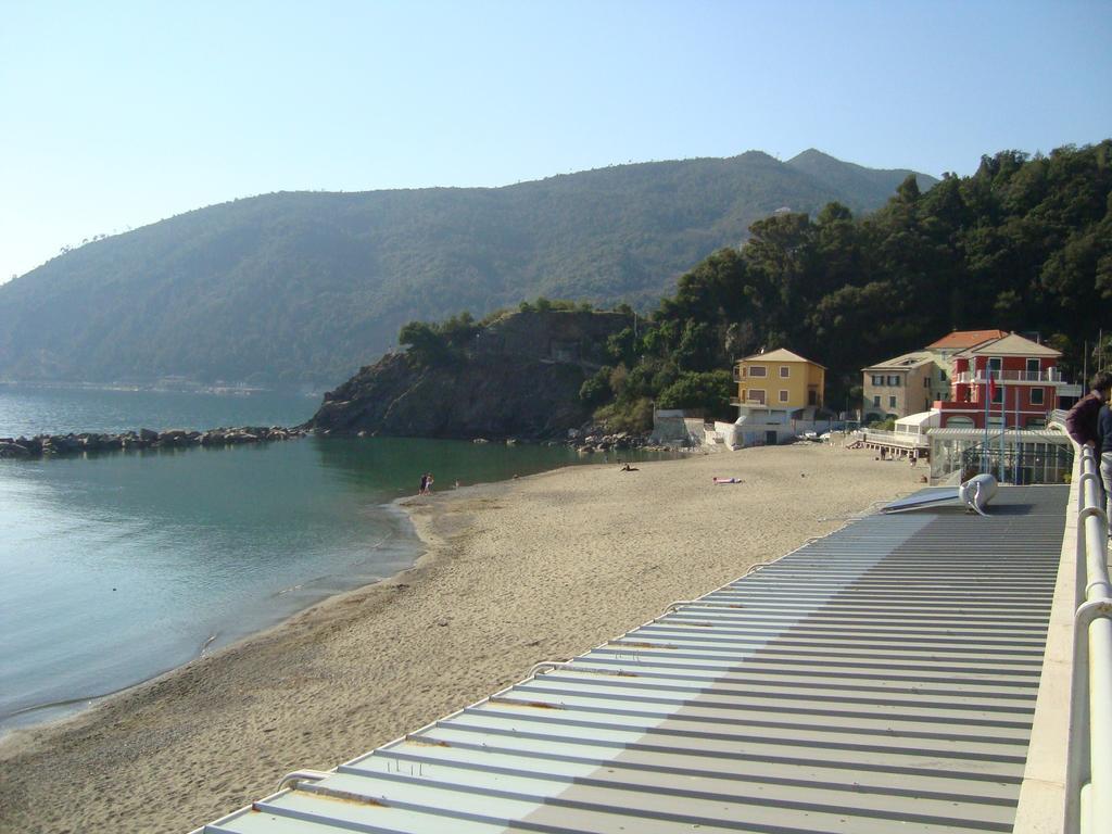 Lindavacanza Moneglia Pokoj fotografie